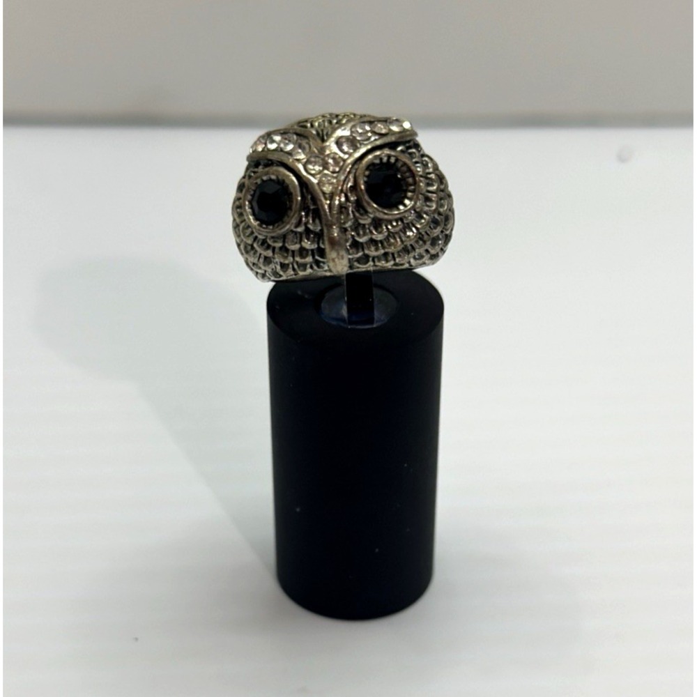 Owl Ring detailed Silver Tone Rhinestone Eyes Statement Ring Size ~5.5 - Picture 2 of 12